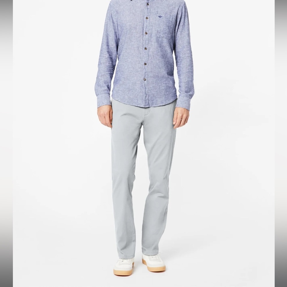 Dockers Ultimate Chinos, Slim Fit. Versatile Comfort Pants. Wet-stone grey.